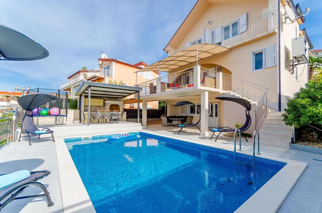 Villa Urban Trogir Croatia
